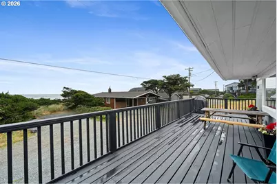 1420 N Pacific Ln, Rockaway Beach, OR 97136 - Photo 29