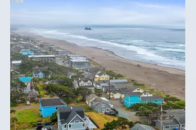 1420 N Pacific Ln, Rockaway Beach, OR 97136 - Photo 7