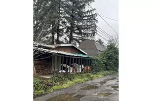 780 E 22nd Ave, Eugene, OR 97405 - Photo 13