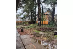 780 E 22nd Ave, Eugene, OR 97405 - Photo 11