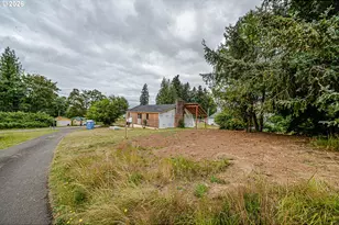 19769 Florence Dr, Clatskanie, OR 97016 - Photo 13
