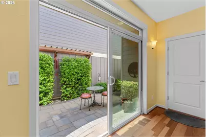 8914 SW Taylors Ferry Rd, Portland, OR 97223 - Photo 41