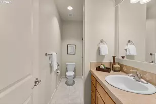 8914 SW Taylors Ferry Rd, Portland, OR 97223 - Photo 21