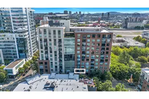 922 NW 11th Ave, Portland, OR 97209 - Photo 1