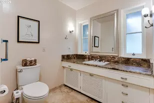 410 Dartmoor Dr, Eugene, OR 97401 - Photo 23