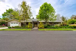 410 Dartmoor Dr, Eugene, OR 97401 - Photo 37
