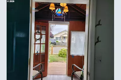 782 Laurel Ave, Reedsport, OR 97467 - Photo 5