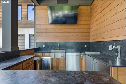 8718 NW Terraceview Ct, Portland, OR 97229 - Photo 43