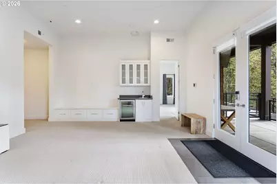 8718 NW Terraceview Ct, Portland, OR 97229 - Photo 31