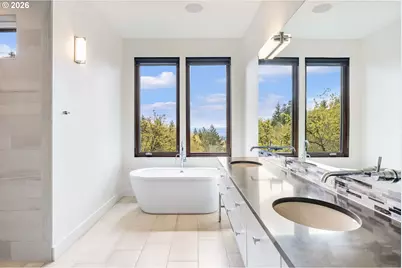 8718 NW Terraceview Ct, Portland, OR 97229 - Photo 21