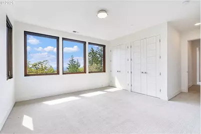 8718 NW Terraceview Ct, Portland, OR 97229 - Photo 29