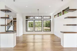 8718 NW Terraceview Ct, Portland, OR 97229 - Photo 9