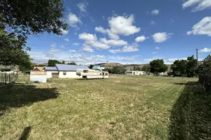 1001 B St, Fossil, OR 97830 - Photo 3