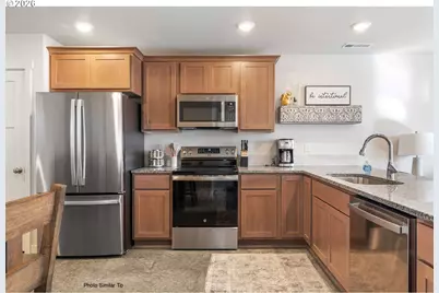 1082 NE 10th Pl, Hermiston, OR 97838 - Photo 3