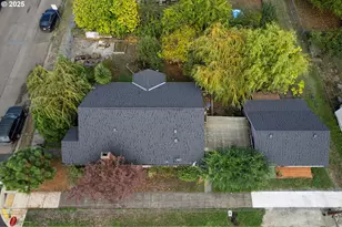 655 6th St, Myrtle Point, OR 97458 - Photo 27