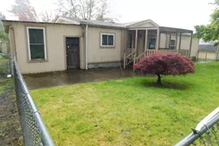 406 Chicago St, Albany, OR 97321 - Photo 1
