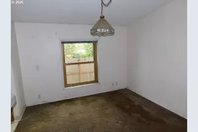 406 Chicago St, Albany, OR 97321 - Photo 9