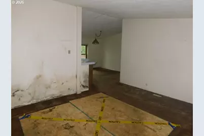 406 Chicago St, Albany, OR 97321 - Photo 5