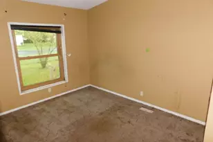 406 Chicago St, Albany, OR 97321 - Photo 11