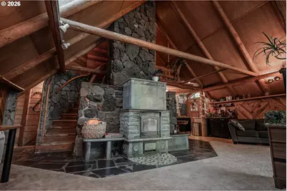 36690 Parsons Creek Rd, Springfield, OR 97478 - Photo 7
