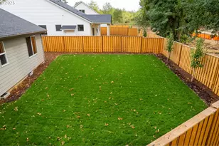 871 Oakleaf Wy, Silverton, OR 97381 - Photo 5