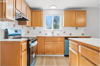 15404 NE 86th St, Vancouver, WA 98682 - Photo 9