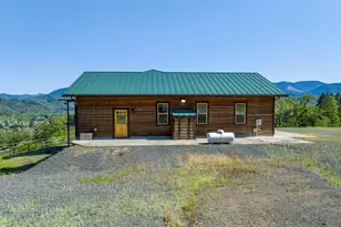 1757 Riddle By Pass Rd, Riddle, OR 97469 - Photo 5