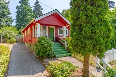 880 NE Thompson Ave, Salem, OR 97301 - Photo 3