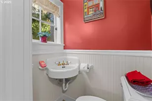 7231 S Laview Dr, Portland, OR 97219 - Photo 19