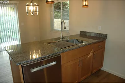 360 NW Willamina Dr, Willamina, OR 97396 - Photo 5