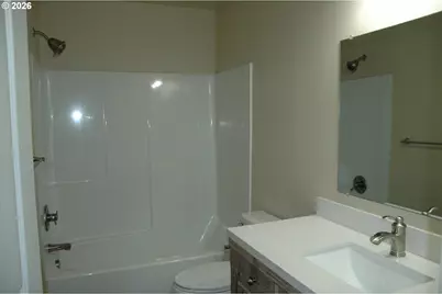 360 NW Willamina Dr, Willamina, OR 97396 - Photo 7