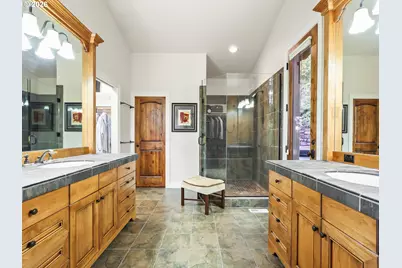 4617 SE Honors Pl, Gresham, OR 97080 - Photo 25