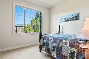 4617 SE Honors Pl, Gresham, OR 97080 - Photo 37