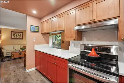 9630 SW Marjorie Ln, Beaverton, OR 97008 - Photo 7