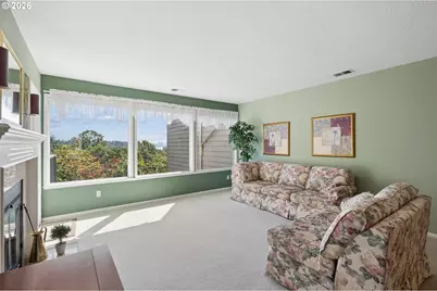 7557 N Edgewater Ave, Portland, OR 97203 - Photo 11