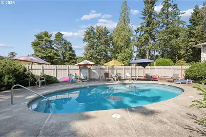 7557 N Edgewater Ave, Portland, OR 97203 - Photo 37