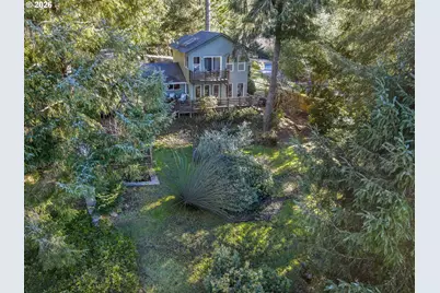 83694 Rio Rd, Florence, OR 97439 - Photo 35