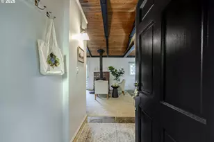 83694 Rio Rd, Florence, OR 97439 - Photo 3