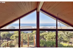 3413 NW Hidden Lake Dr, Waldport, OR 97394 - Photo 33