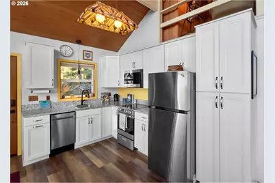 3413 NW Hidden Lake Dr, Waldport, OR 97394 - Photo 15