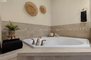 123 S Hemlock St, Cannon Beach, OR 97110 - Photo 45