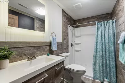 2106 SW Nye Ave, Pendleton, OR 97801 - Photo 33