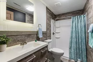 2106 SW Nye Ave, Pendleton, OR 97801 - Photo 33