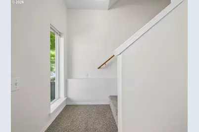 1384 SW 22nd Ter, Gresham, OR 97080 - Photo 5