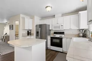 1384 SW 22nd Terrace, Gresham, OR 97080 - Photo 17