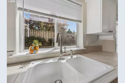 1384 SW 22nd Ter, Gresham, OR 97080 - Photo 17
