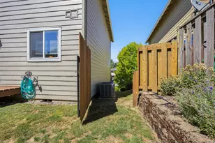 1384 SW 22nd Terrace, Gresham, OR 97080 - Photo 41