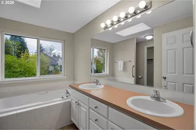 20040 Torrey Pines Dr, Oregon City, OR 97045 - Photo 21