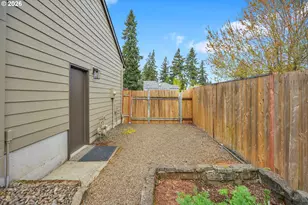 20040 Torrey Pines Dr, Oregon City, OR 97045 - Photo 25