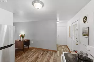 1729 Cottonwood Ave, Coos Bay, OR 97420 - Photo 19